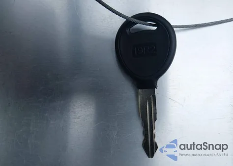 1998 Jeep Wrangler Se z USA, uszkodzony, nr VIN 1J4FY29P4WP778388